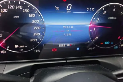 Mercedes-Benz C-Class 2022, 71600 км, за 24587 USD - фото 12