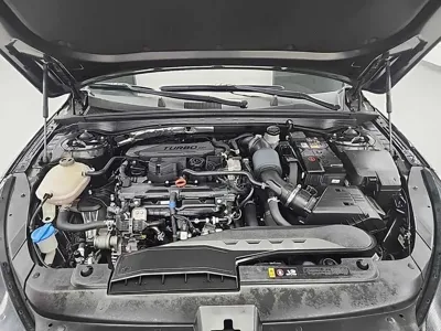 Kia K5 2021, 49425 км, за 9761.02 USD