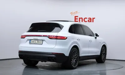 Porsche Cayenne 2020, 131931 км, за 39265.47 USD