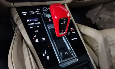 Porsche Cayenne 2020, 131931 км, за 39265.47 USD - фото 9