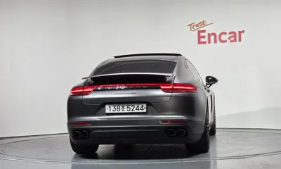 Porsche Panamera 2018, 100172 км, за 40817.77 USD