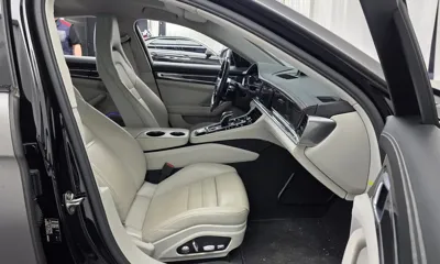 Porsche Panamera 2018, 100172 км, за 40817.77 USD - фото 11