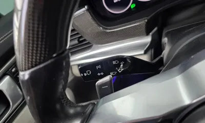 Porsche Panamera 2018, 100172 км, за 40817.77 USD - фото 35