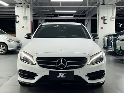 Mercedes-Benz C-Class 2017, 33000 км, за 13231.36 USD