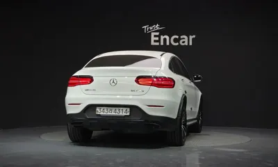 Mercedes-Benz GLC-Class 2018, 142261 км, за 16393.46 USD