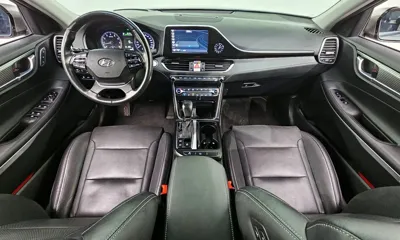 Hyundai Grandeur 2018, 49804 км, за 11400.66 USD - фото 7