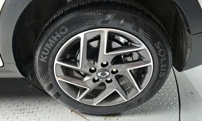 KG_Mobility_Ssangyong TIBOLI 2025, 8072 км, за 11655.92 USD - фото 21