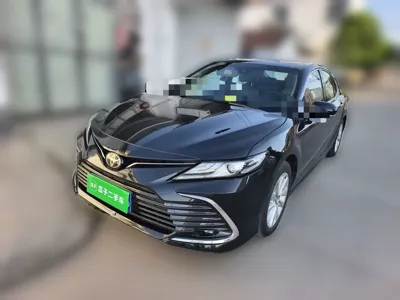 Toyota Camry · 2021 год
