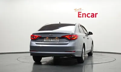 Hyundai Sonata 2017, 256210 км, за 3216.49 USD
