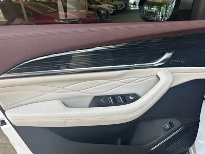Geely Xingyue L 2023, 20000 км, за 13507.68 USD