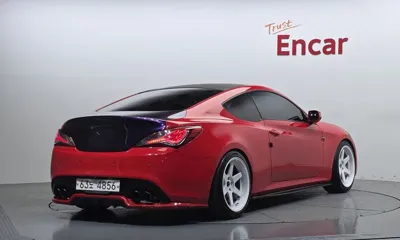 Hyundai Genesis 2009, 243360 км, за 3257.33 USD