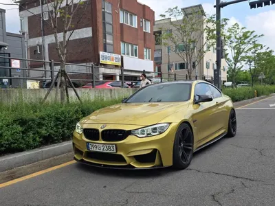 BMW M4 2016, 199000 км, за 20737.17 USD