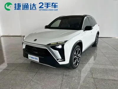 Nio ES8 · 2020 год