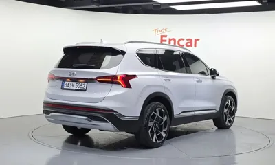 Hyundai Santafe 2021, 47215 км, за 18800.43 USD
