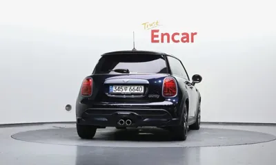 MINI Cooper 2022, 70786 км, за 15471.62 USD - фото 4