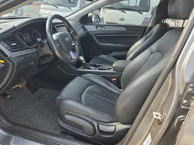 Hyundai Sonata 2018, 126504 км, за 6367.34 USD - фото 8