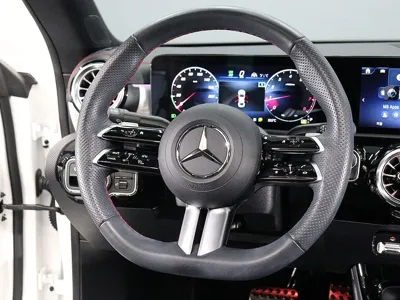 Mercedes-Benz CLA-Class 2024, 16958 км, за 29079.69 USD - фото 15