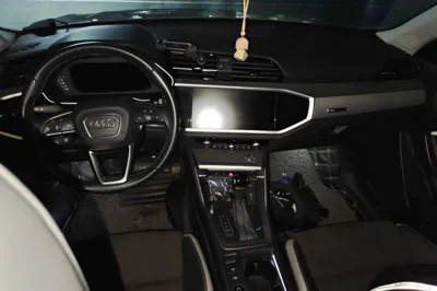 Audi Q3 2019, 80600 км, за 12526 USD - фото 9