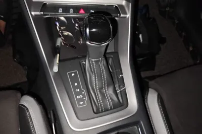 Audi Q3 2019, 80600 км, за 12526 USD - фото 14