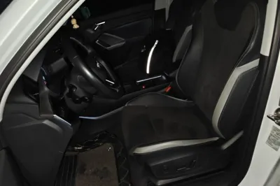 Audi Q3 2019, 80600 км, за 12526 USD - фото 15