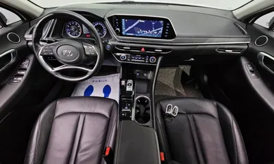 Hyundai Sonata 2020, 136759 км, за 9780.75 USD - фото 7
