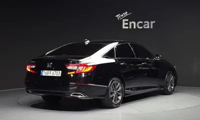 Honda Accord 2022, 45855 км, за 16214.1 USD