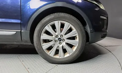 Land Rover Range Rover Evoque 2017, 148607 км, за 6213.65 USD