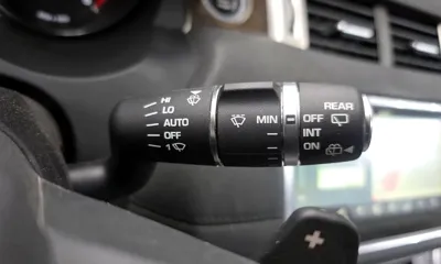 Land Rover Range Rover Evoque 2017, 148607 км, за 6213.65 USD - фото 17