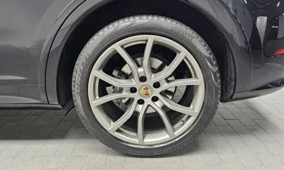 Porsche Cayenne 2021, 29692 км, за 60860.88 USD