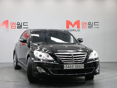 Hyundai Genesis 2012, 169558 км, за 3770.27 USD