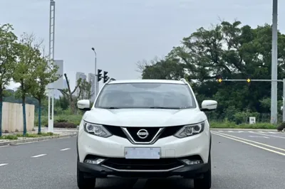 Nissan Qashqai 2017, 86500 км, за 9642 USD