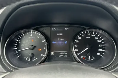 Nissan Qashqai 2017, 86500 км, за 9642 USD - фото 14