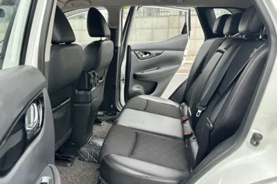 Nissan Qashqai 2017, 86500 км, за 9642 USD - фото 23