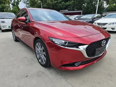 Mazda 3 Axela 2020, 20000 км, за 8357.7 USD