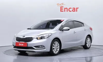 Kia K3 · 2015 год