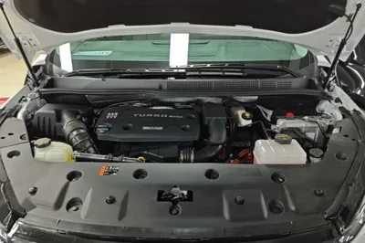 Buick GL8 New Energy 2026, 200 км, за 45910 USD - фото 24