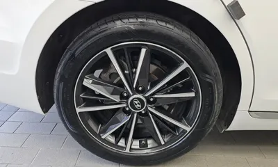 Hyundai Grandeur 2022, 110895 км, за 12958.25 USD