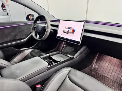 Tesla Model 3 2024, 58000 км, за 27221.37 USD - фото 14