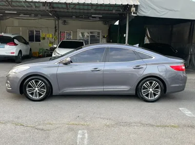 Hyundai Grandeur 2013, 181300 км, за 2345.28 USD - фото 8