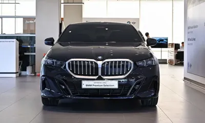 BMW 5-Series 2024, 40970 км, за 40954.29 USD
