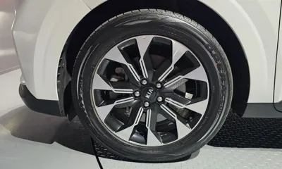 Kia Canival 2021, 66501 км, за 17526.59 USD