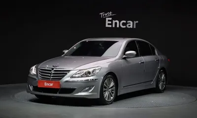 Hyundai Genesis · 2013 год