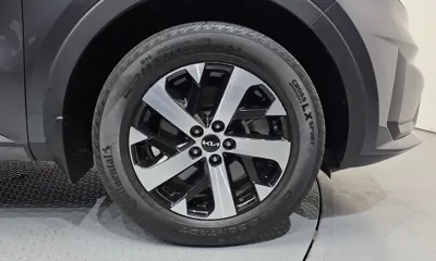 Kia Sorento 2022, 59015 км, за 14651.29 USD