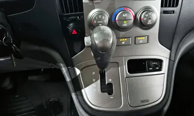 Hyundai Starex 2013, 255688 км, за 3610.35 USD - фото 9