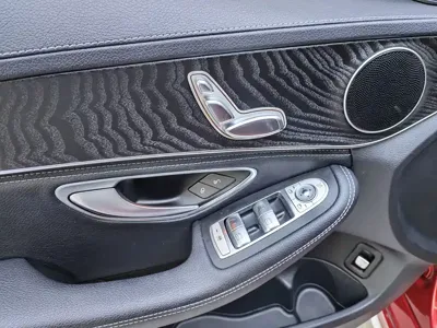 Mercedes-Benz C-Class 2019, 68000 км, за 15611.76 USD - фото 14