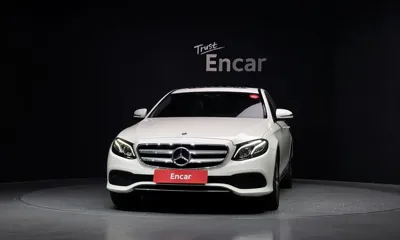Mercedes-Benz E-Class 2019, 91989 км, за 15426.02 USD