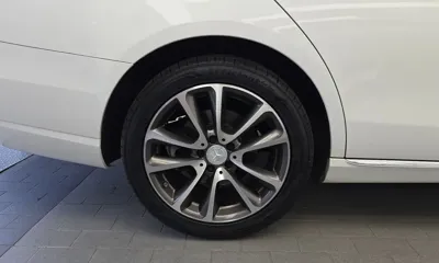 Mercedes-Benz E-Class 2019, 91989 км, за 15426.02 USD