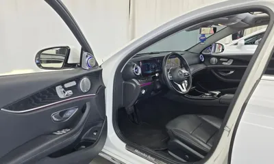 Mercedes-Benz E-Class 2019, 91989 км, за 15426.02 USD - фото 10