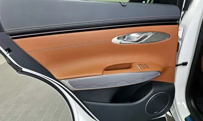 Genesis GV70 2023, 26047 км, за 29188.05 USD - фото 25