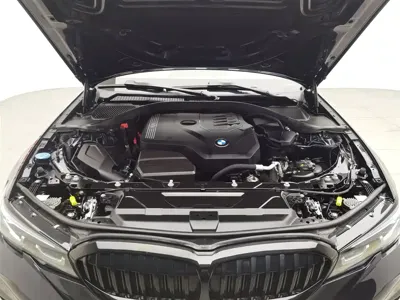 BMW 3 Series 2022, 84700 км, за 20072.19 USD - фото 6
